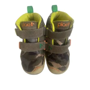Plae MAX high top camo shoes sneakers 8.5 green brown orange