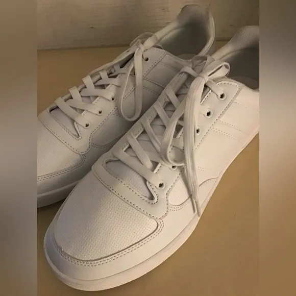 Pony mens white low top Athletic Sneakers US 13