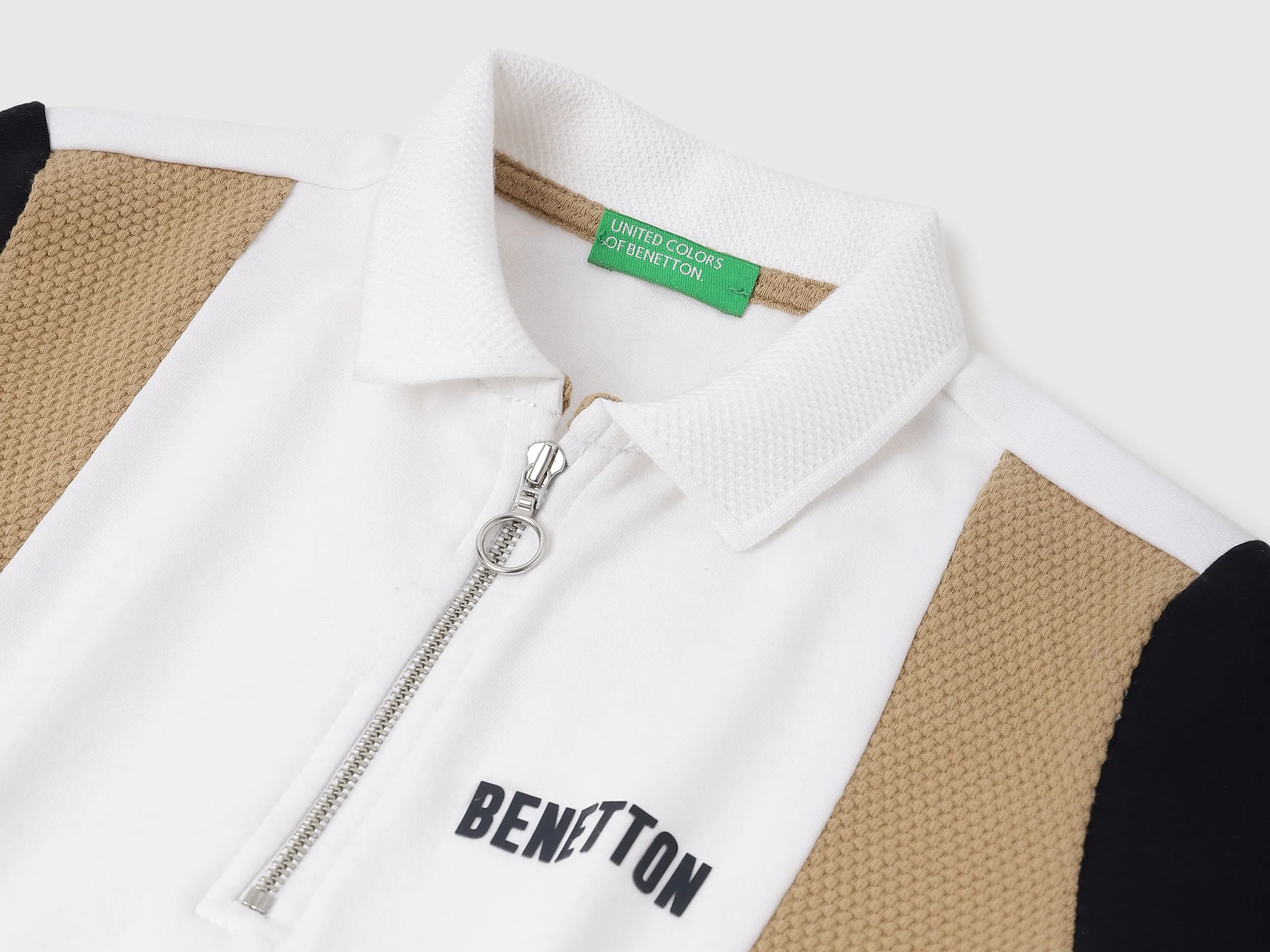 Regular Fit Polo Neck Colorblock Tshirt