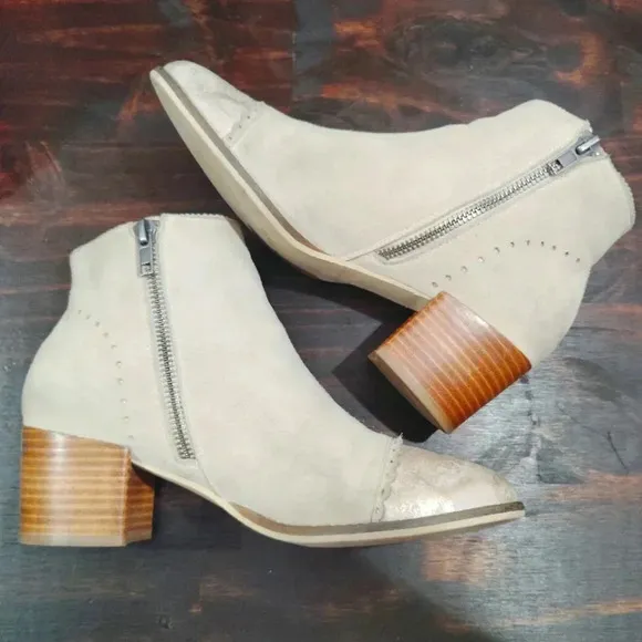 Silent D Moneybag Ankle Boots Tawny Suede Leather Beige Anthropologie 6.5