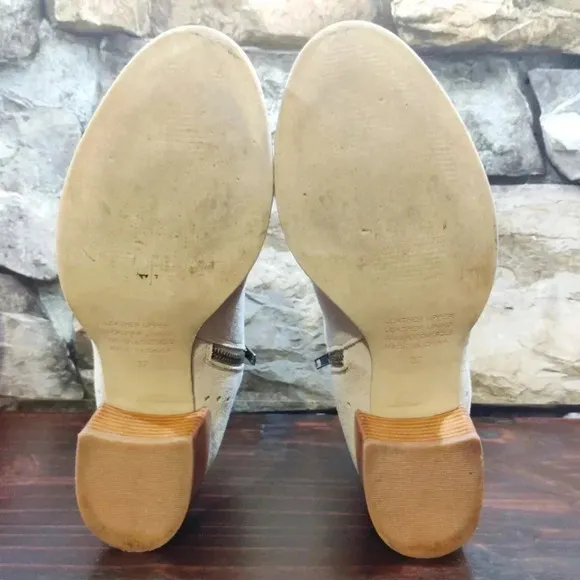 Silent D Moneybag Ankle Boots Tawny Suede Leather Beige Anthropologie 6.5