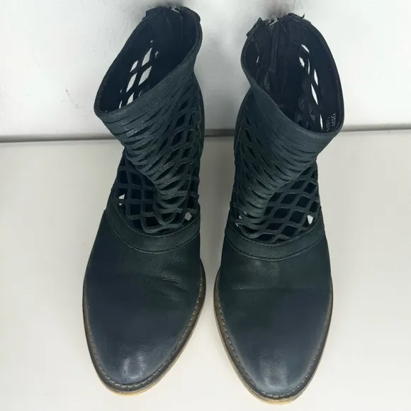 Sole Child Booties Ankle Boots Black Size 6