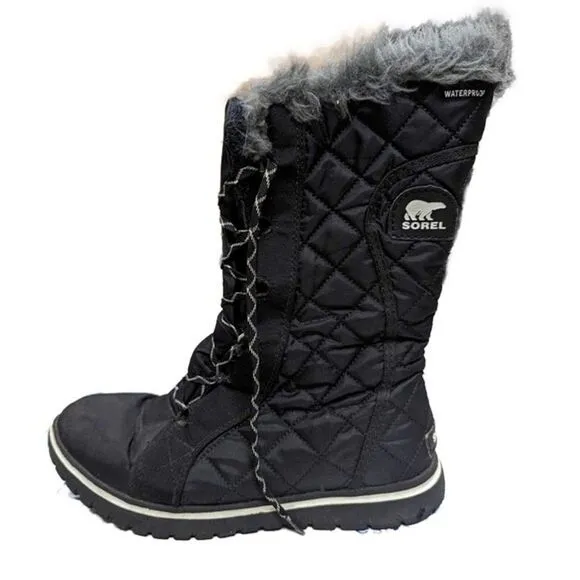 Sorel Cozy Cate Snow Boot‎ black Quilted Fur Trimmed Waterproof Lace Up- Size 8