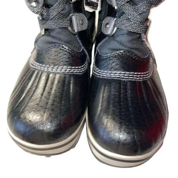 Sorel Joan of Artic Youth Snow Waterproof Boots Size 3