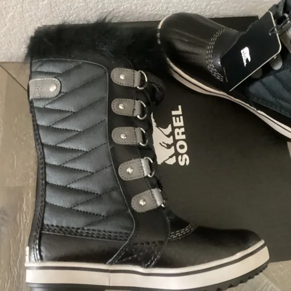 SOREL Youth Unisex Tofino II Boots