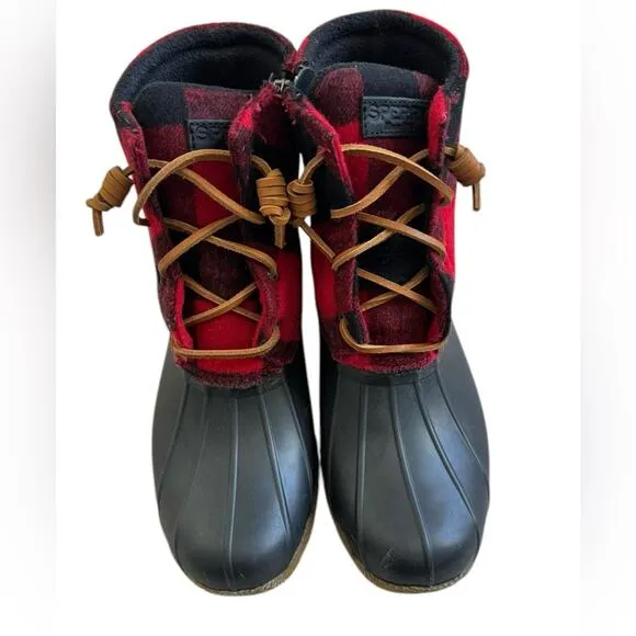 Sperry Women’s Saltwater buffalo check duck boots size 8