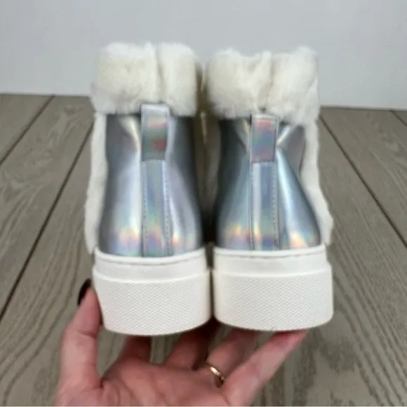 Steve Madden Girls Bunny Little Kid/Big Kid Boots Iridescent Silver $70