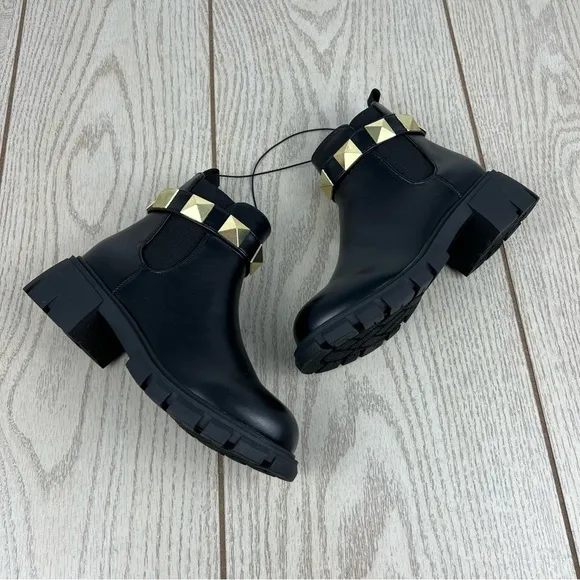 Steve Madden Girls Sugarr Little Kid/Big Kid Studded Ankle Boots Black Gold $65