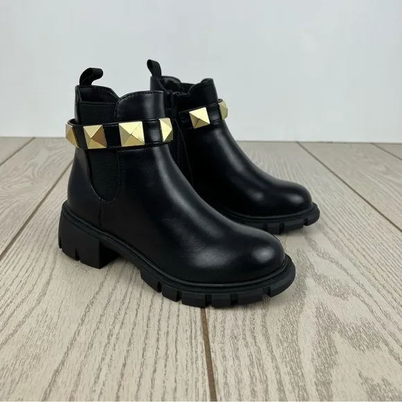Steve Madden Girls Sugarr Little Kid/Big Kid Studded Ankle Boots Black Gold $65