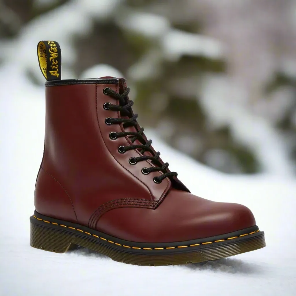 Taylor - Elegant lace-up boots