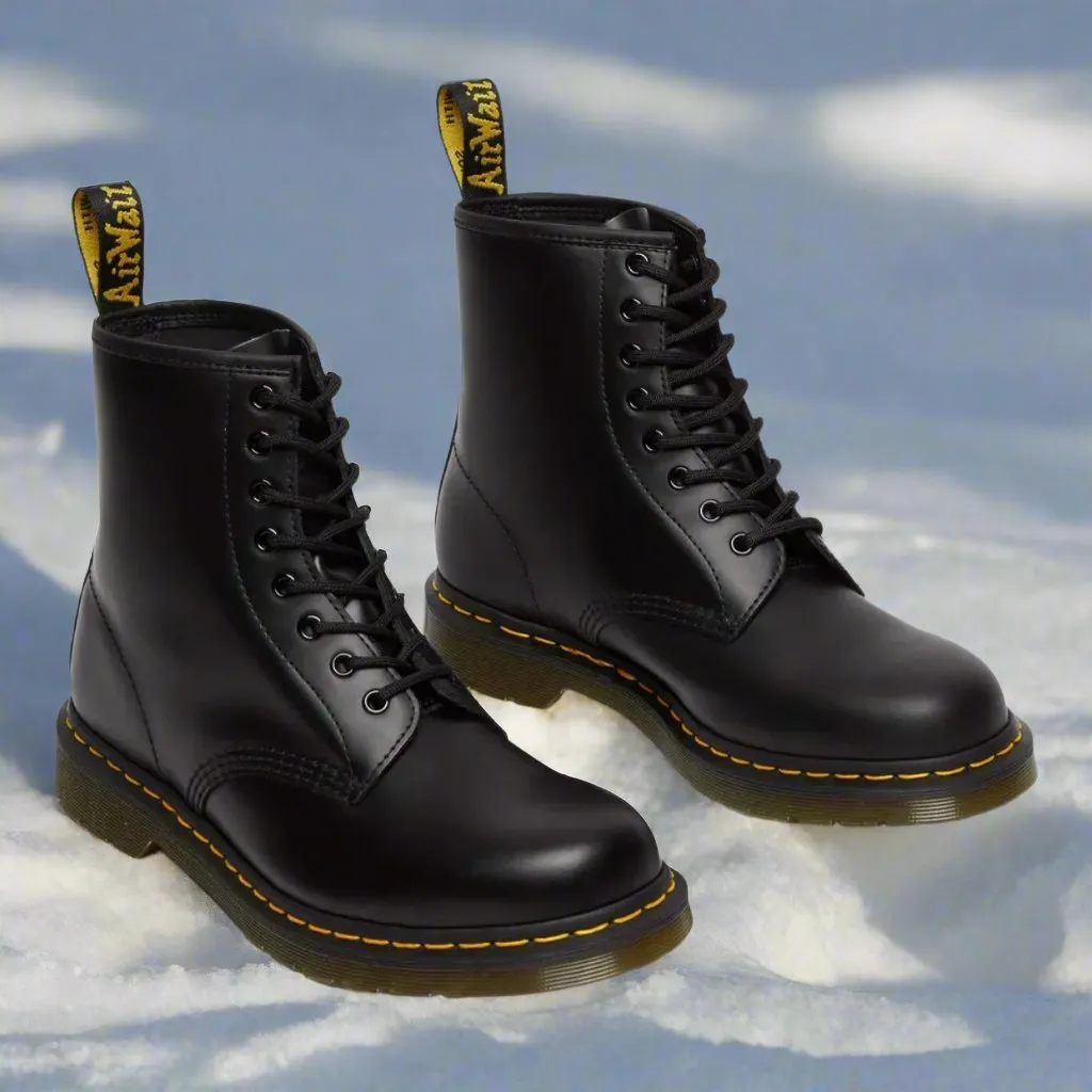 Taylor - Elegant lace-up boots
