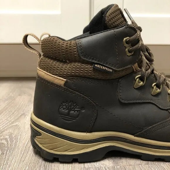 Timberland Boys Size 4.5 Boots Waterproof Hiking Lace Up Outdoor Shoes