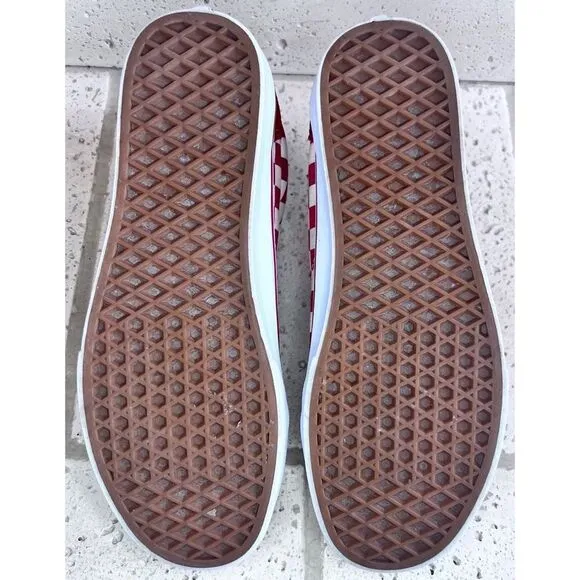 Vans Unisex Old Skool (Primary Check) Red Skate Shoe Men’s Sz 9.5/Women’s Sz 11