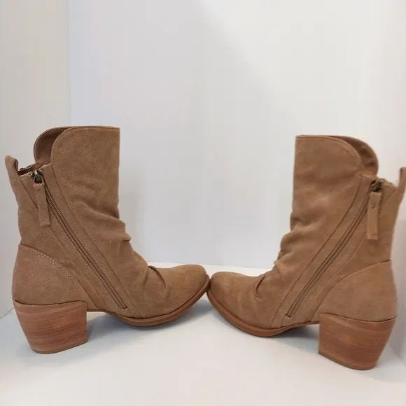 Very G Desiree Boot, NEW, Size 8.5‎