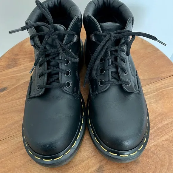 Vintage Kids Dr. Martens 4 Eye 8173 Boots Made in England Size Youth 1