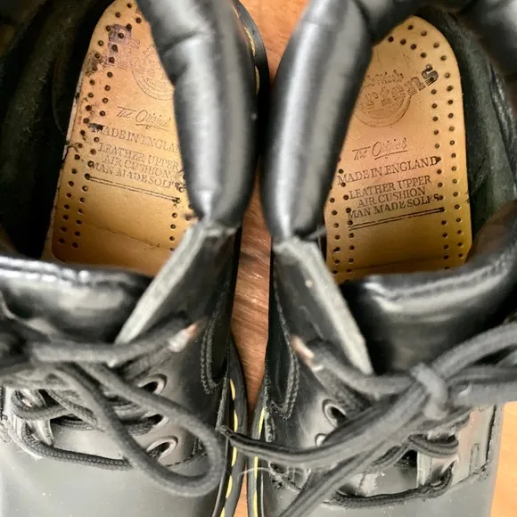 Vintage Kids Dr. Martens 4 Eye 8173 Boots Made in England Size Youth 1
