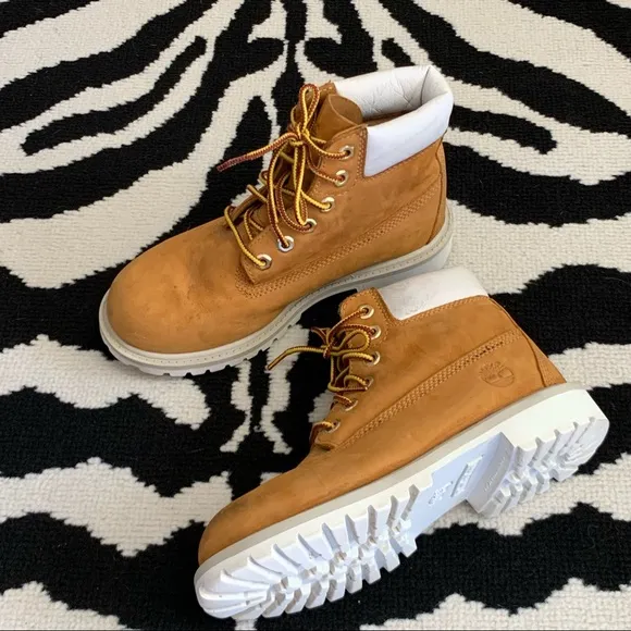 Wheat White Timberland Boots Youth Size 1