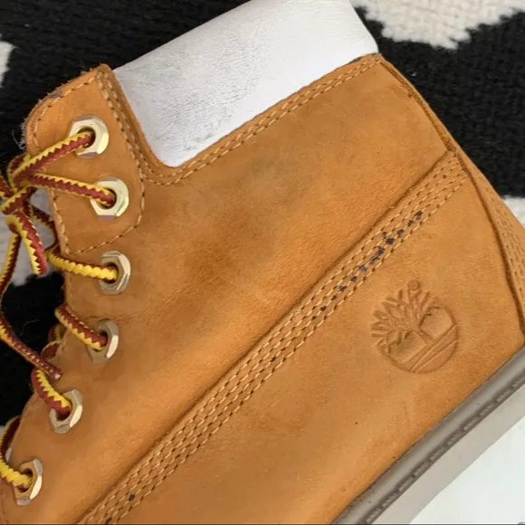 Wheat White Timberland Boots Youth Size 1