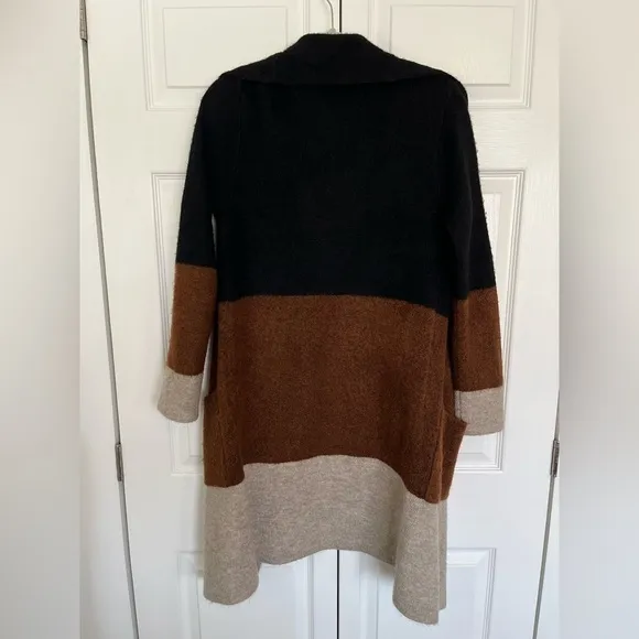 Women's Max Studio Black, Beige, and Brown Colorblock Sweater Cardigan Size XS