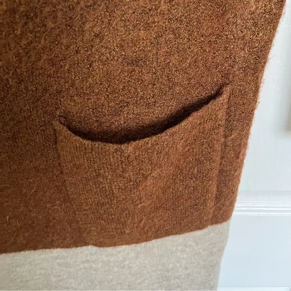 Women's Max Studio Black, Beige, and Brown Colorblock Sweater Cardigan Size XS