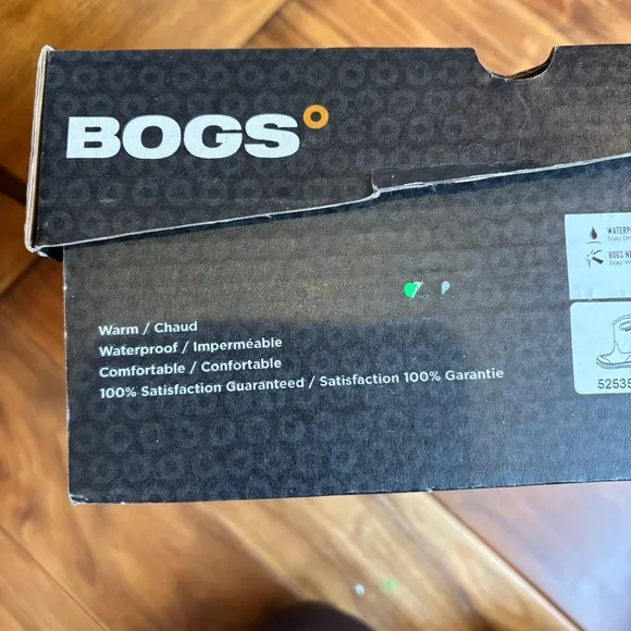 Youth size 13 Bogs, New In Box